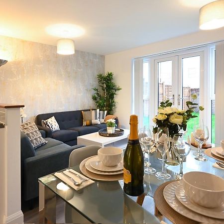 Ferienwohnung Luxury 4 Bed House With Gated Parking In The Heart Of Birmingham! Exterior foto