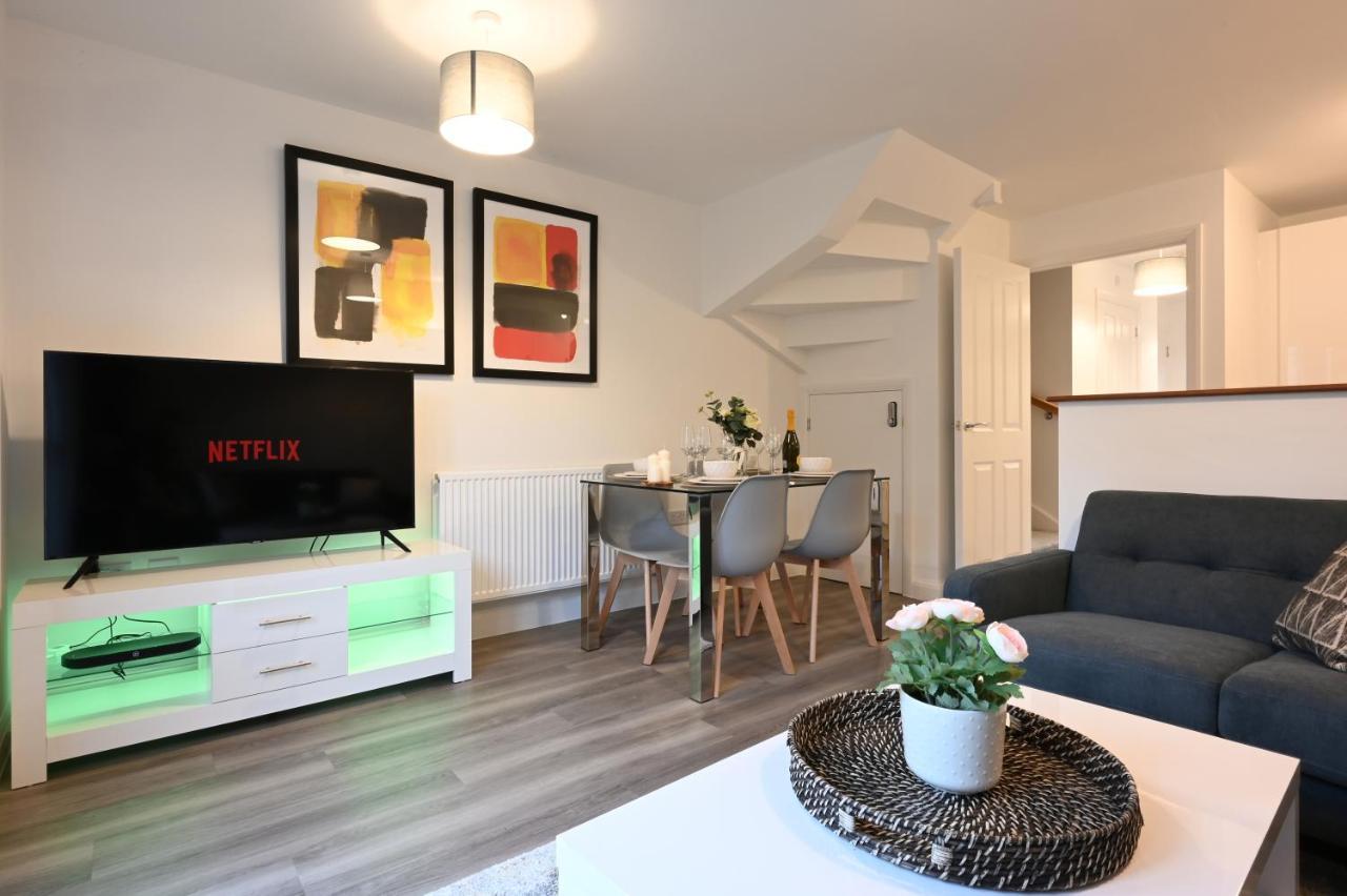 Ferienwohnung Luxury 4 Bed House With Gated Parking In The Heart Of Birmingham! Exterior foto