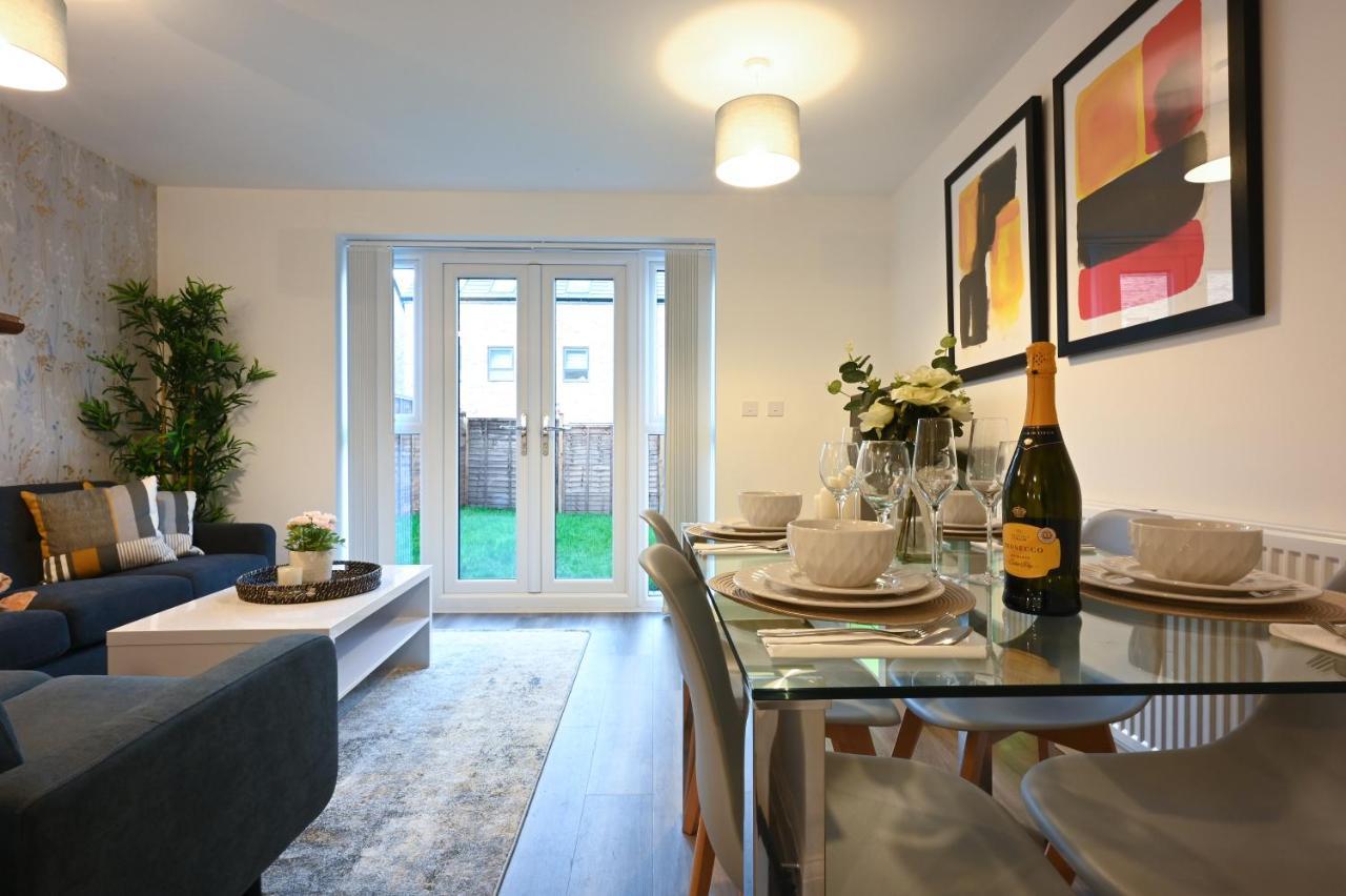 Ferienwohnung Luxury 4 Bed House With Gated Parking In The Heart Of Birmingham! Exterior foto