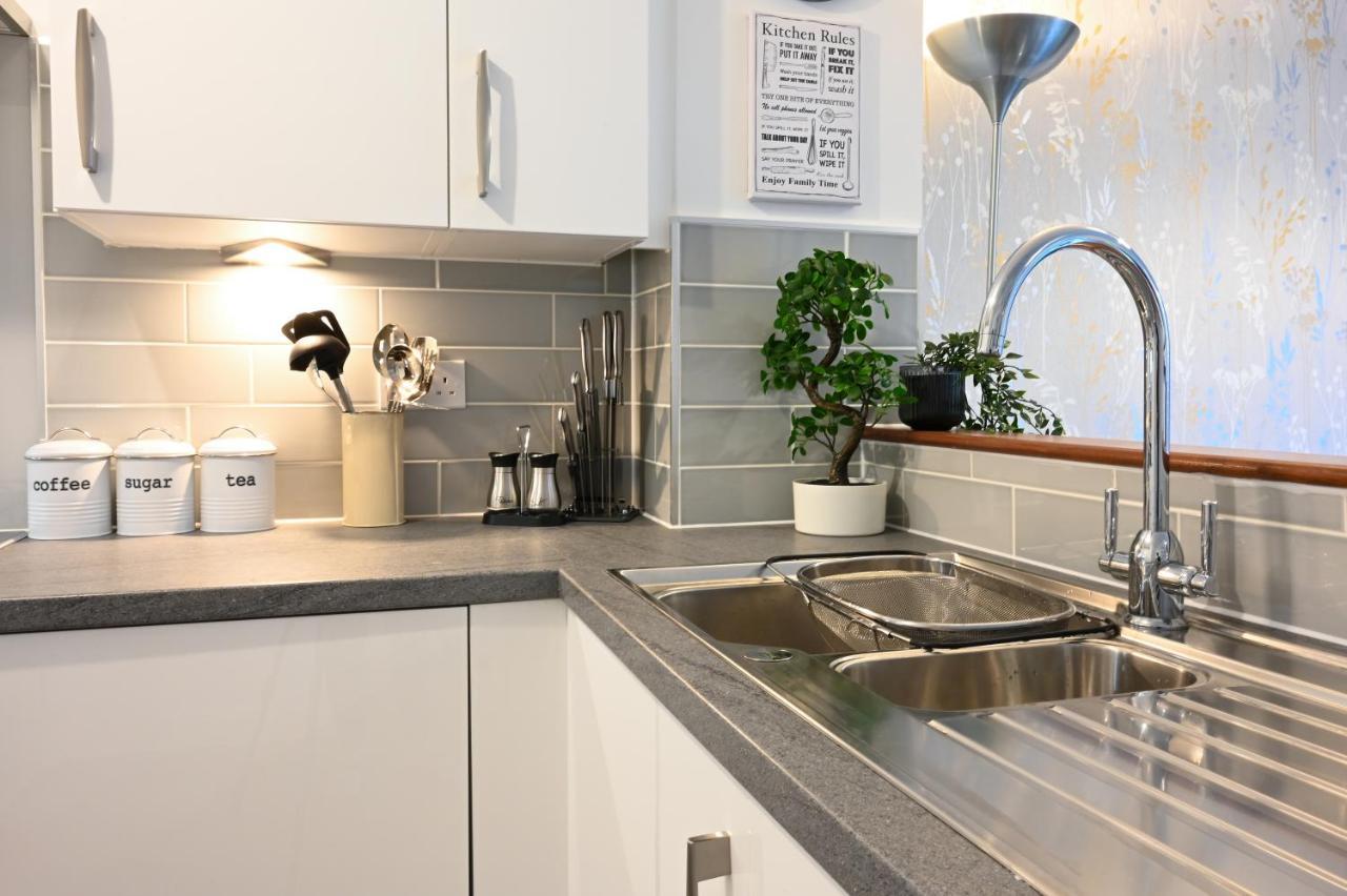 Ferienwohnung Luxury 4 Bed House With Gated Parking In The Heart Of Birmingham! Exterior foto