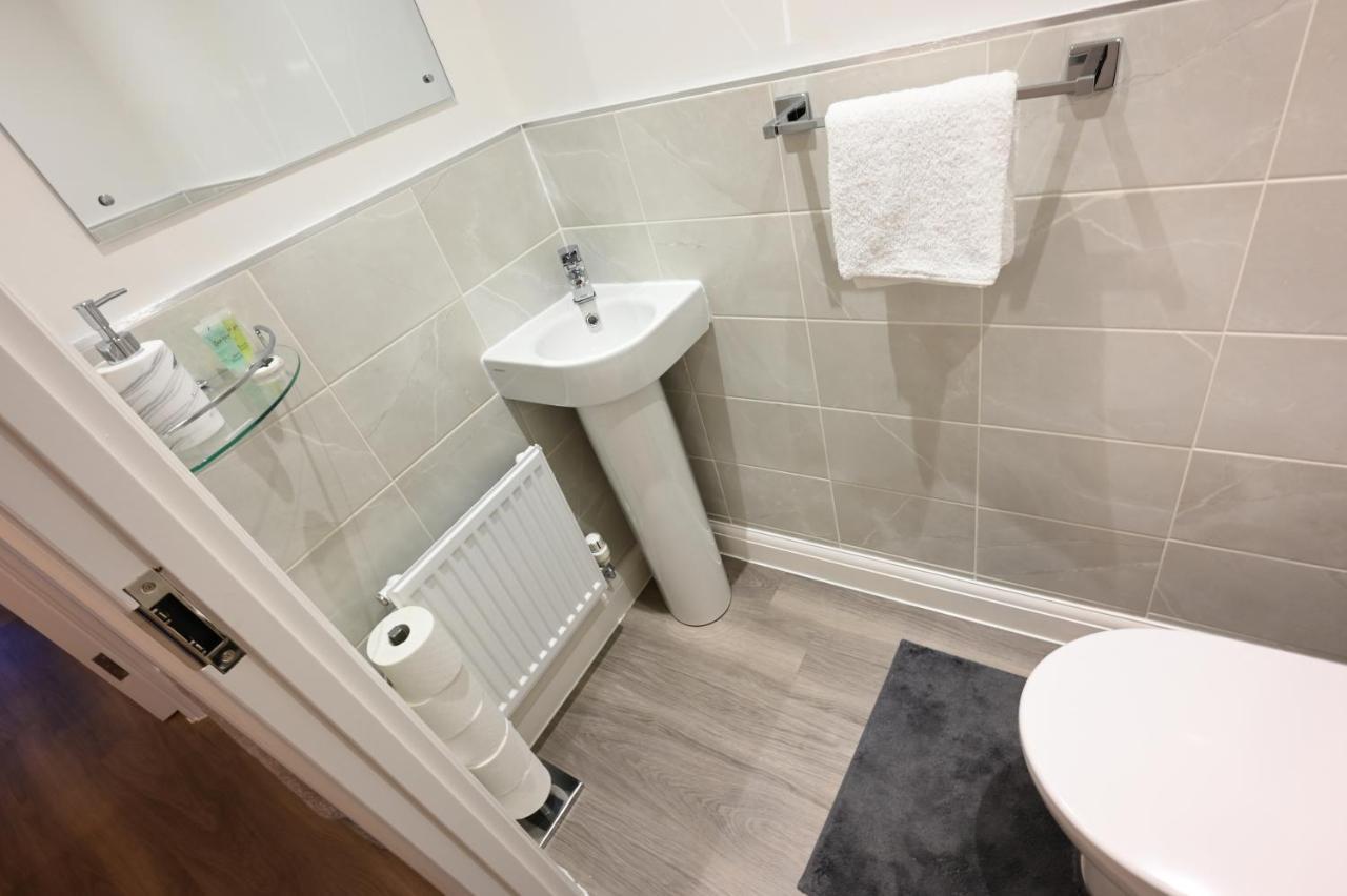 Ferienwohnung Luxury 4 Bed House With Gated Parking In The Heart Of Birmingham! Exterior foto