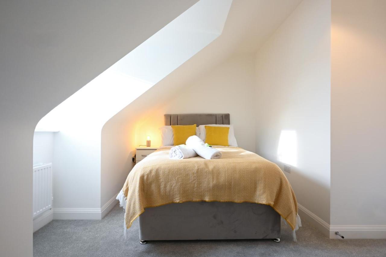 Ferienwohnung Luxury 4 Bed House With Gated Parking In The Heart Of Birmingham! Exterior foto