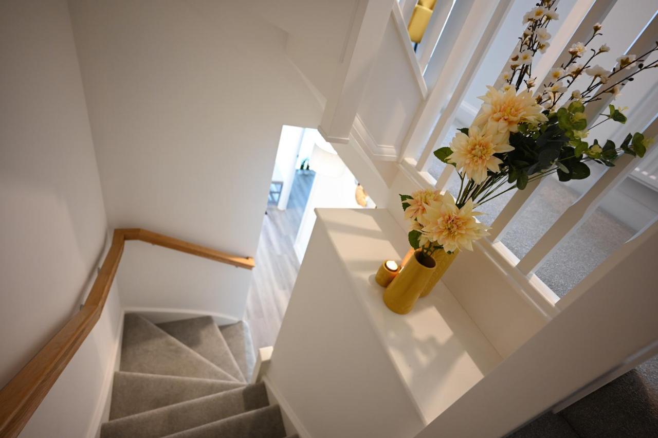 Ferienwohnung Luxury 4 Bed House With Gated Parking In The Heart Of Birmingham! Exterior foto